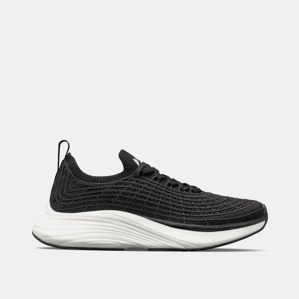 APL Women’s Techloom Zipline, Size 7, Black/white